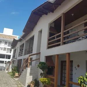 Solar Norte No Centro Dos Ingleses A 100 Metros Da , Florianópolis Brasil